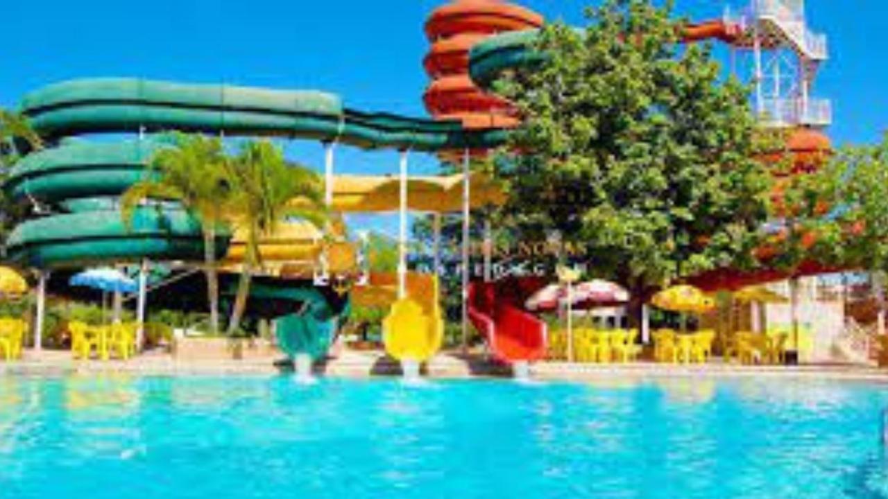 Hotel Piazza Di Roma 卡达斯诺瓦斯 外观 照片